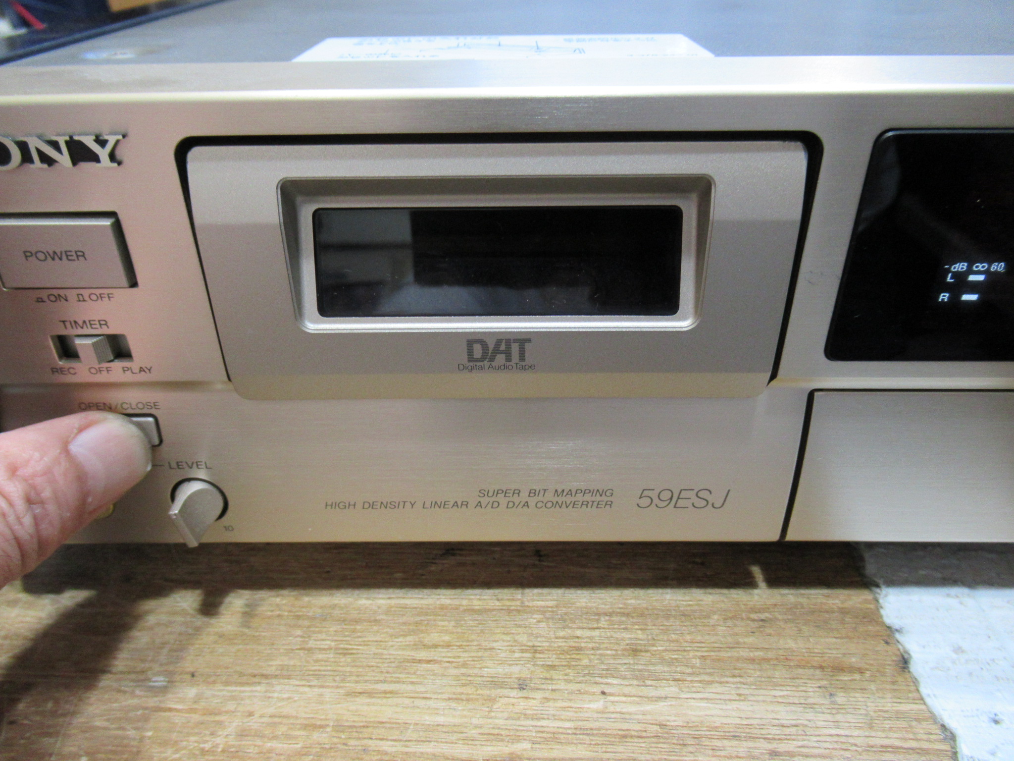 SONY DTC-59ESJ テープが取り出せません – Audiolife － Enjoy your 